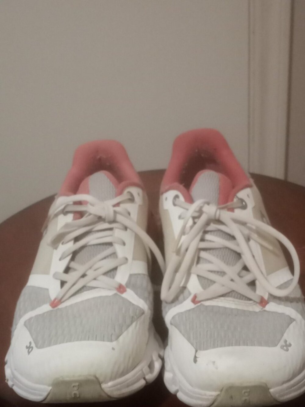 On Cloudflyer Women's Size 7 White Coral Running Shoes Sneakers Comfort - Picture 6 of 15
